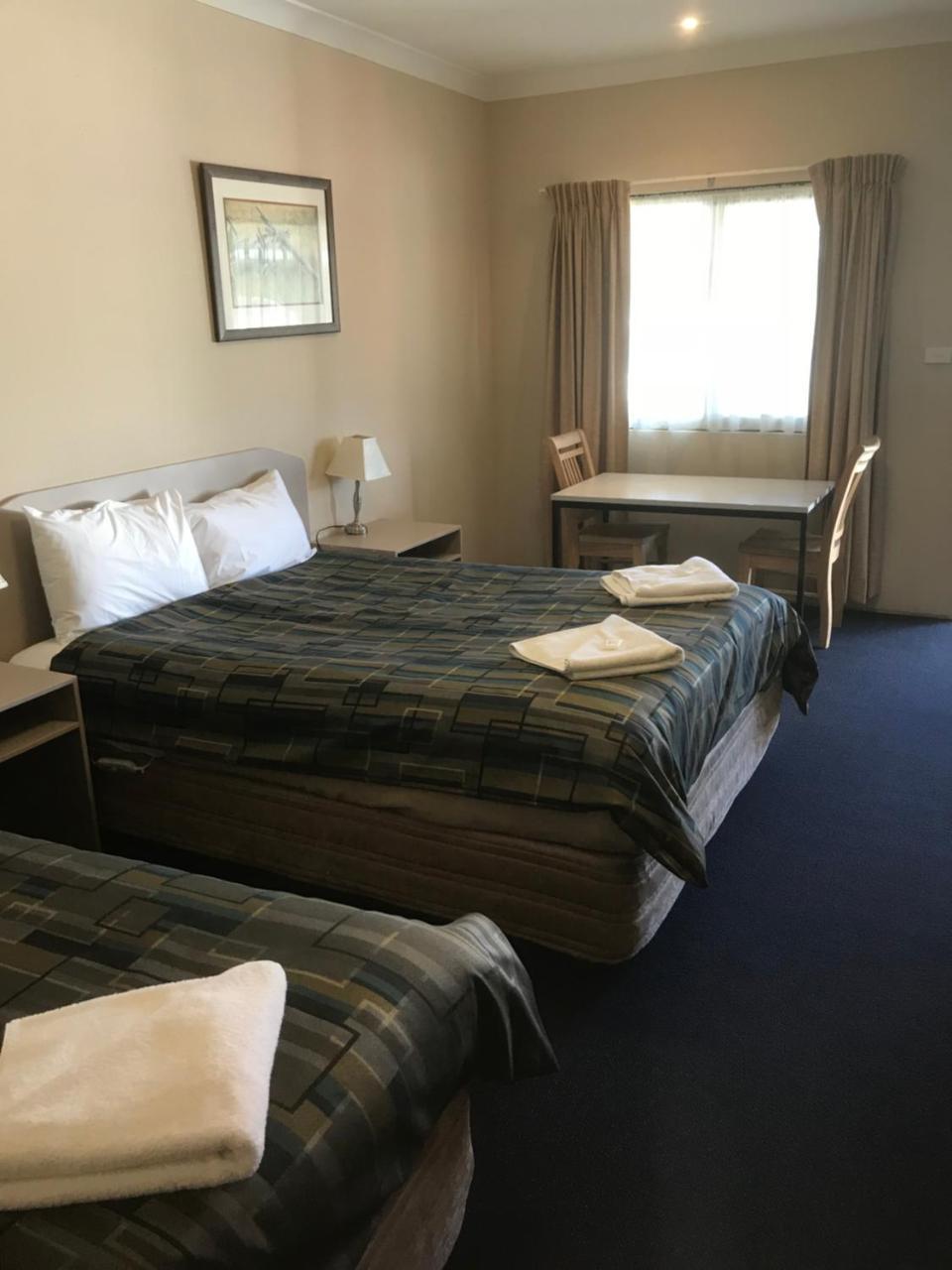The Bakehouse Motel Goulburn Esterno foto